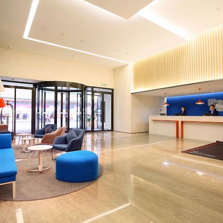 Holiday Inn Express Chengdu North Railway Station By Ihg - Near Panda Base, Near Chunxi Road Εξωτερικό φωτογραφία