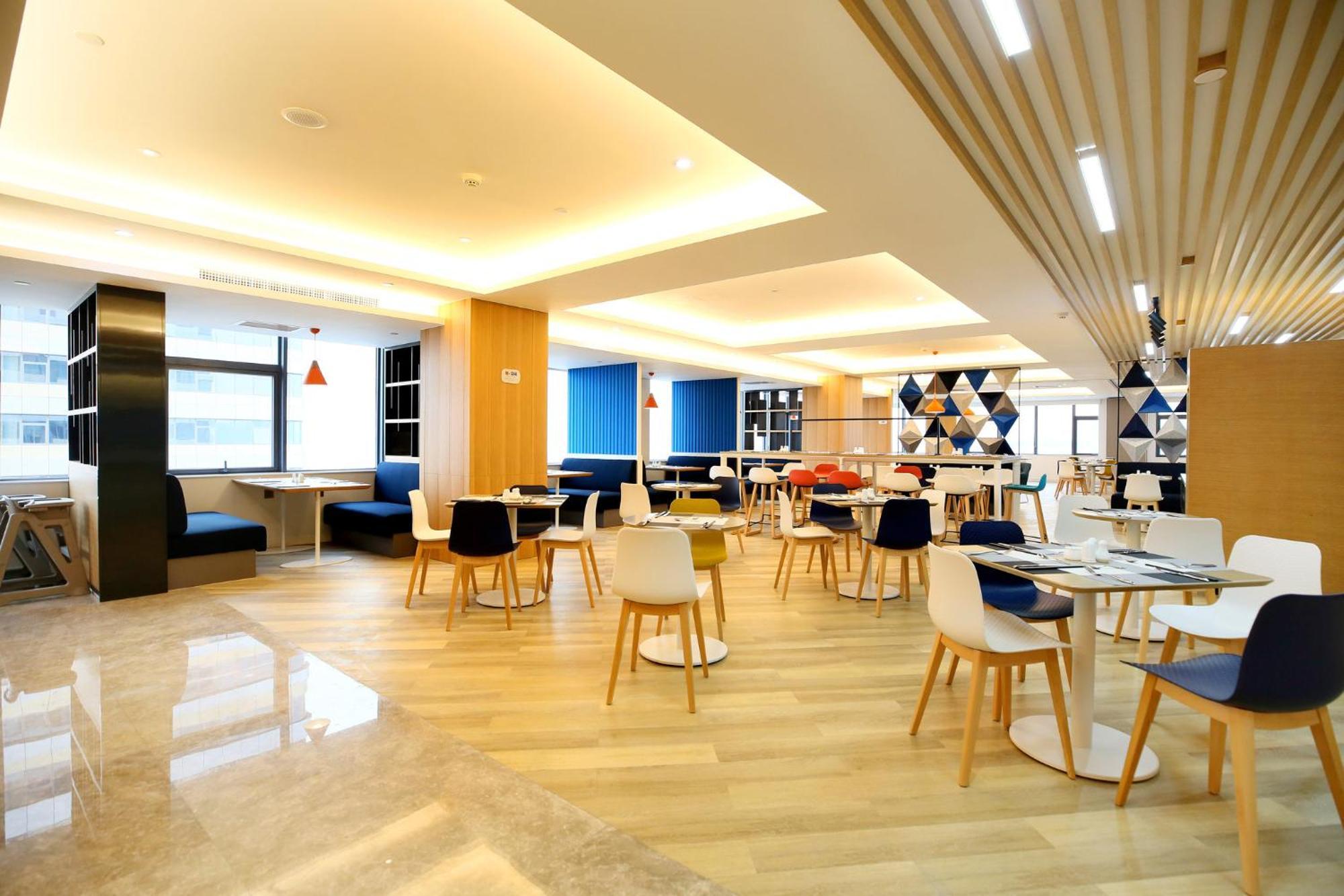 Holiday Inn Express Chengdu North Railway Station By Ihg - Near Panda Base, Near Chunxi Road Εξωτερικό φωτογραφία